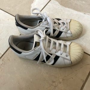 Adidas retro superstar sneakers